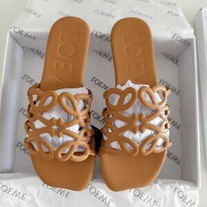 🌟 LOEWE Tan Women's Slide Sandals